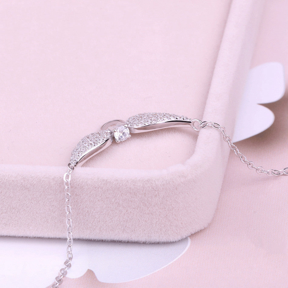 Elegant 925 Silver Angel Wing Necklace