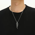 Load image into Gallery viewer, Feather Wing Necklace
